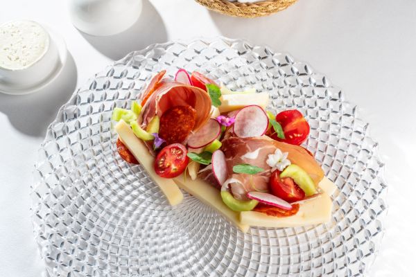 Chef’s Pantry (for 2 persons)